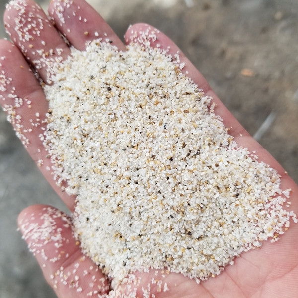 喷砂除锈石英砂价格